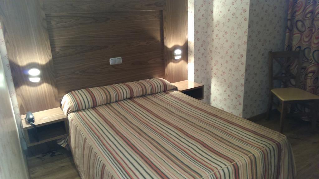 Hotel Ideal Villarrobledo Eksteriør bilde